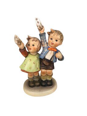 Hummel Figurine "AUF WIEDERSEHEN" HUM 153/0 TMK 2 FULL BEE Goebel